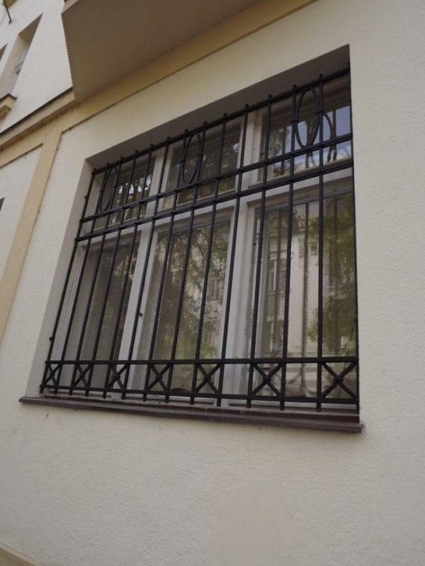 Bezpe�nostn� m��e Praha - bezpečností mžíže Praha_2