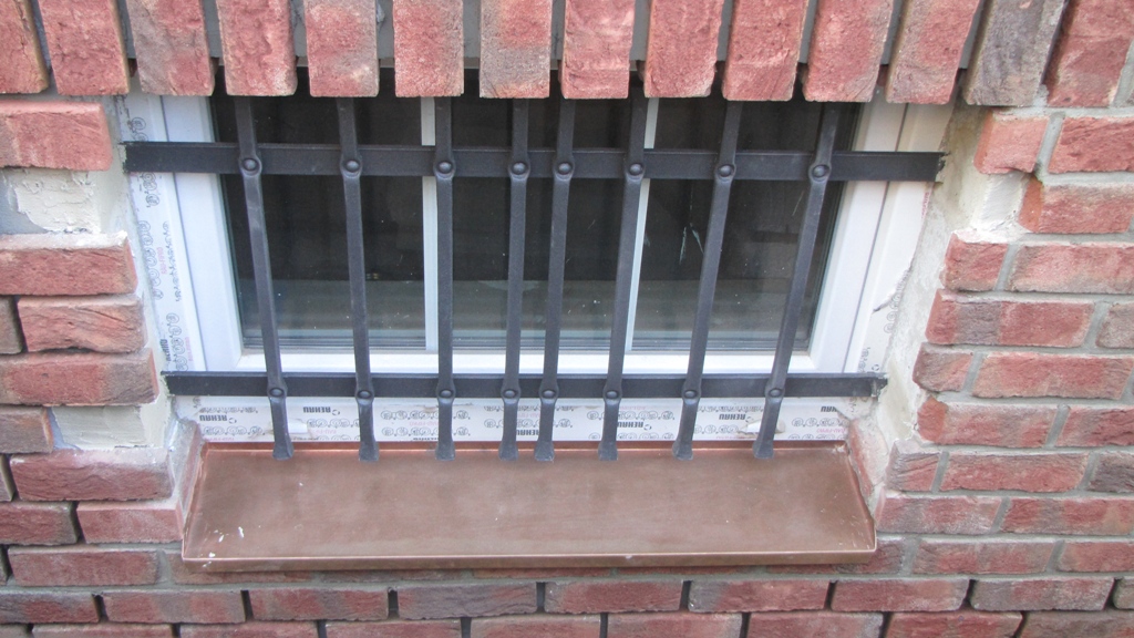 Kovan� dve�n� a okenn� m�� Sob�ice - IMG_1405