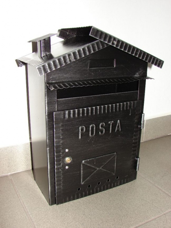 Kovov� po�tovn� schr�nky - DSC06115