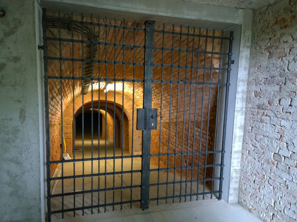 M��e sklep� - F-Montaz-15_56_46