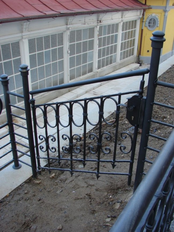 L�ZN� LIBVERDA, a.s. - kovaná branka - Libverda 1.jpe