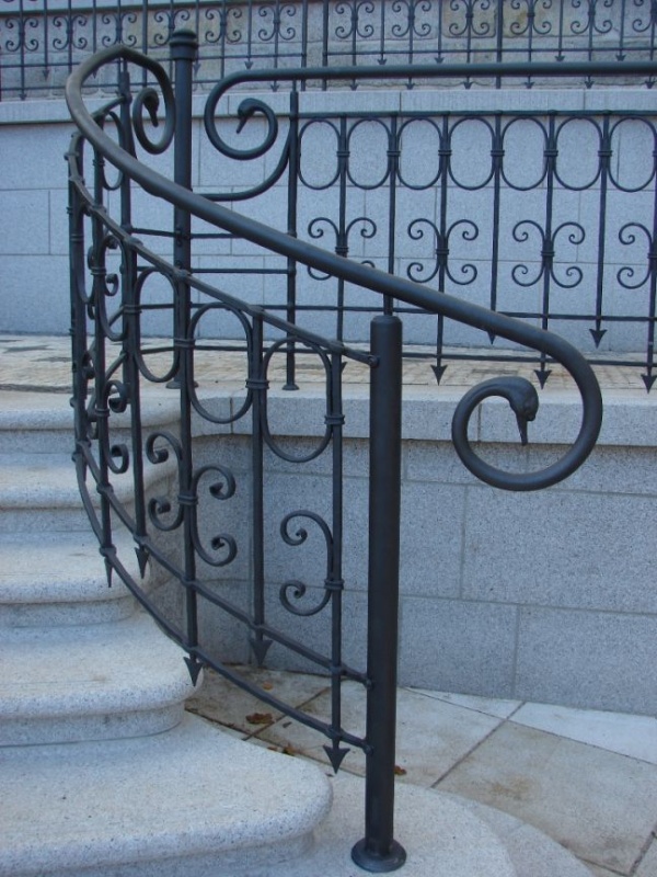 L�ZN� LIBVERDA, a.s. - kované schodišťové zábradlí - Libverda 6.jpe