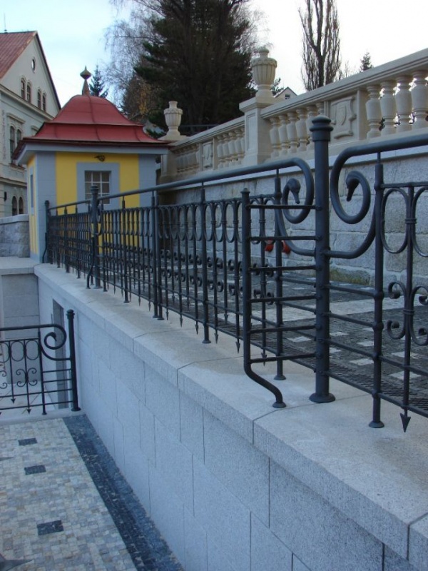 L�ZN� LIBVERDA, a.s. - kované zábradlí - Libverda 12.jpe