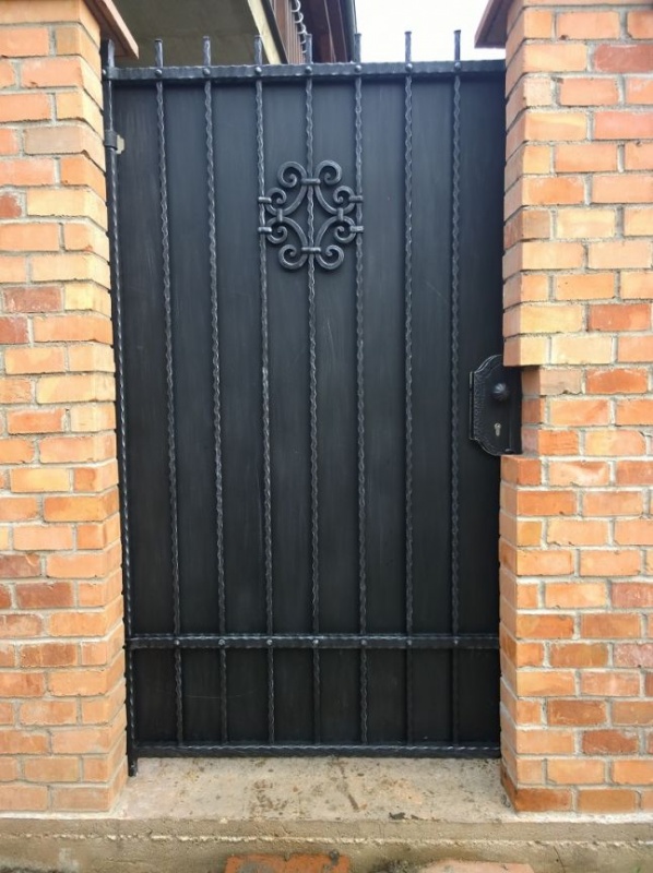 Kovan� plot a branka - �jezd u Brna - Újezd u Brna, branka_01