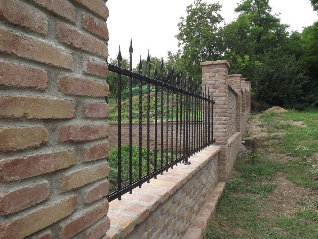 Branka a ploty Klobouky u Brna - Klobouky - kované ploty_02