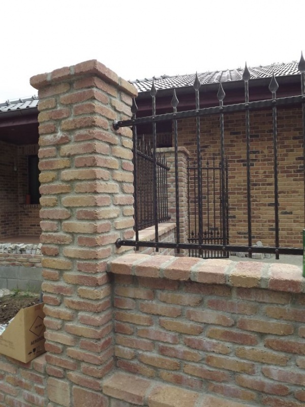 Branka a ploty Klobouky u Brna - Klobouky - kované ploty_03