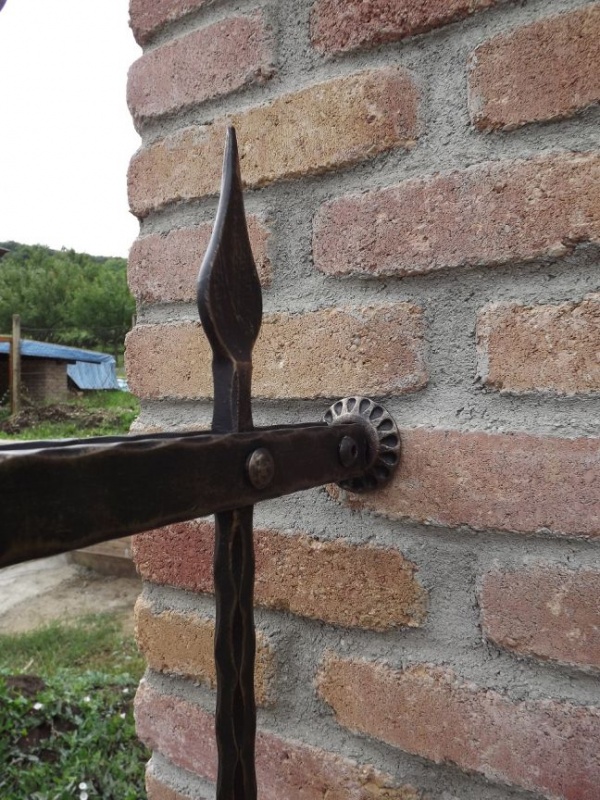 Branka a ploty Klobouky u Brna - Klobouky - kované ploty_04