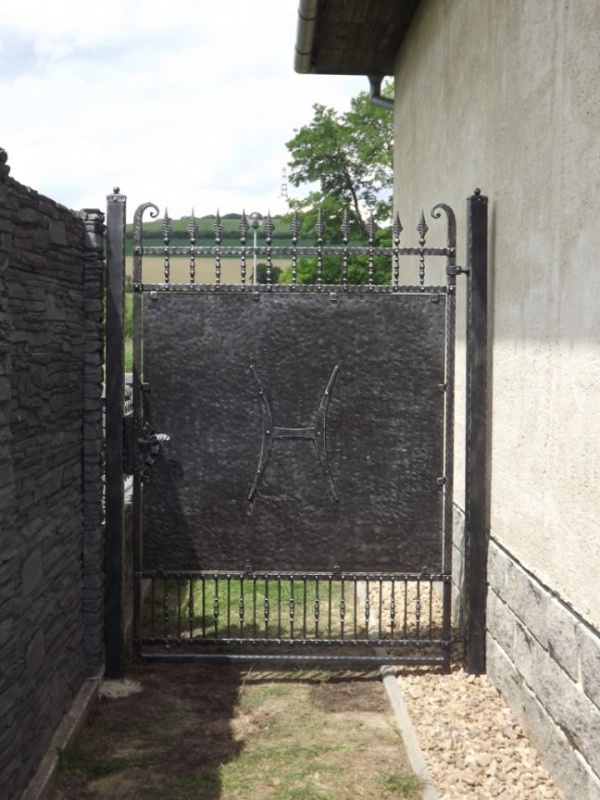 V�roba kovan� branky Vy�kov - kovaná branka brno - venkov 1