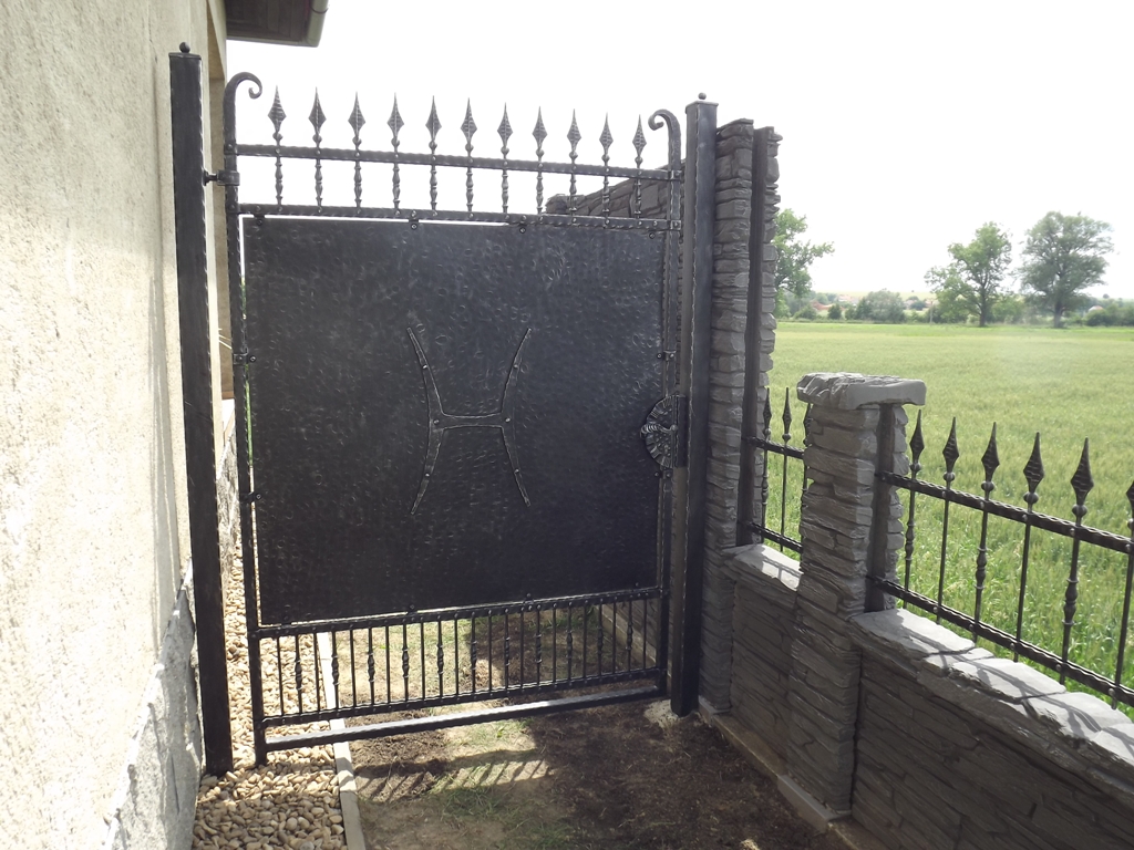 V�roba kovan� branky Vy�kov - kovaná branka brno - venkov 2