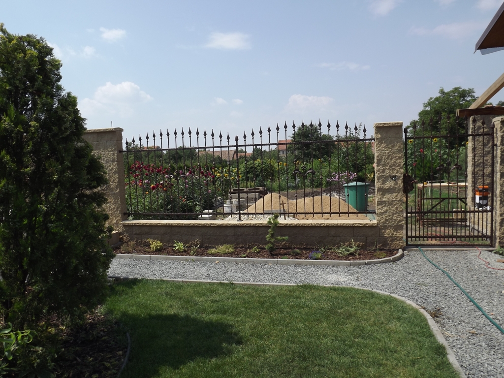 Brno-venkov, Moutnice: Kovan� plot - Moutnice kovaný plot_2