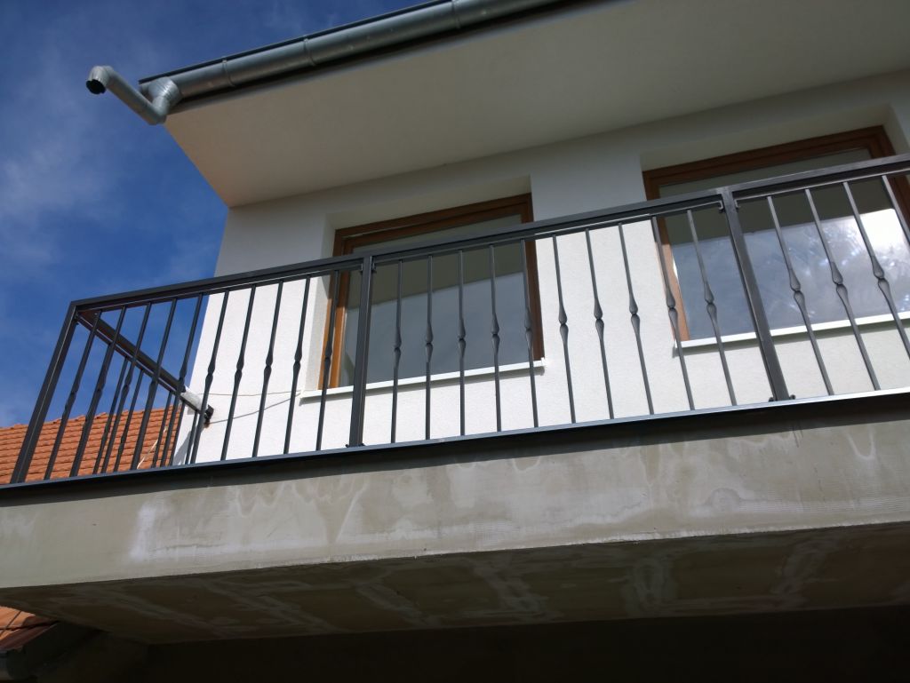 Balkonov� z�bradl� Opatovice - Balkonové zábradlí Opatovice