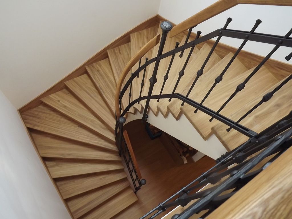 Kovan� schodi��ov� z�bradl� s madly - Praha - Schodišťové zábradlí včetně madla - Praha