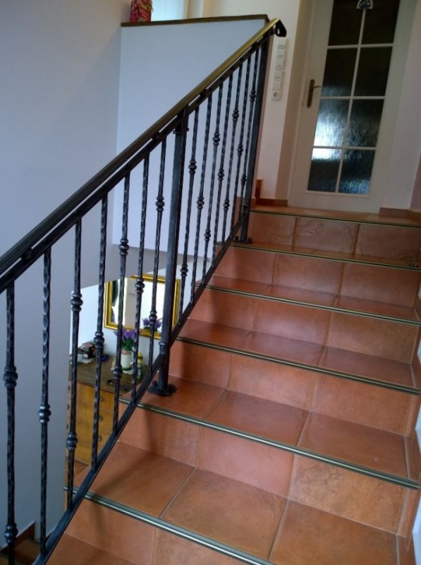 Z�bradl� na schodi�t� - Schodišťové zábradlí Nosislav_2