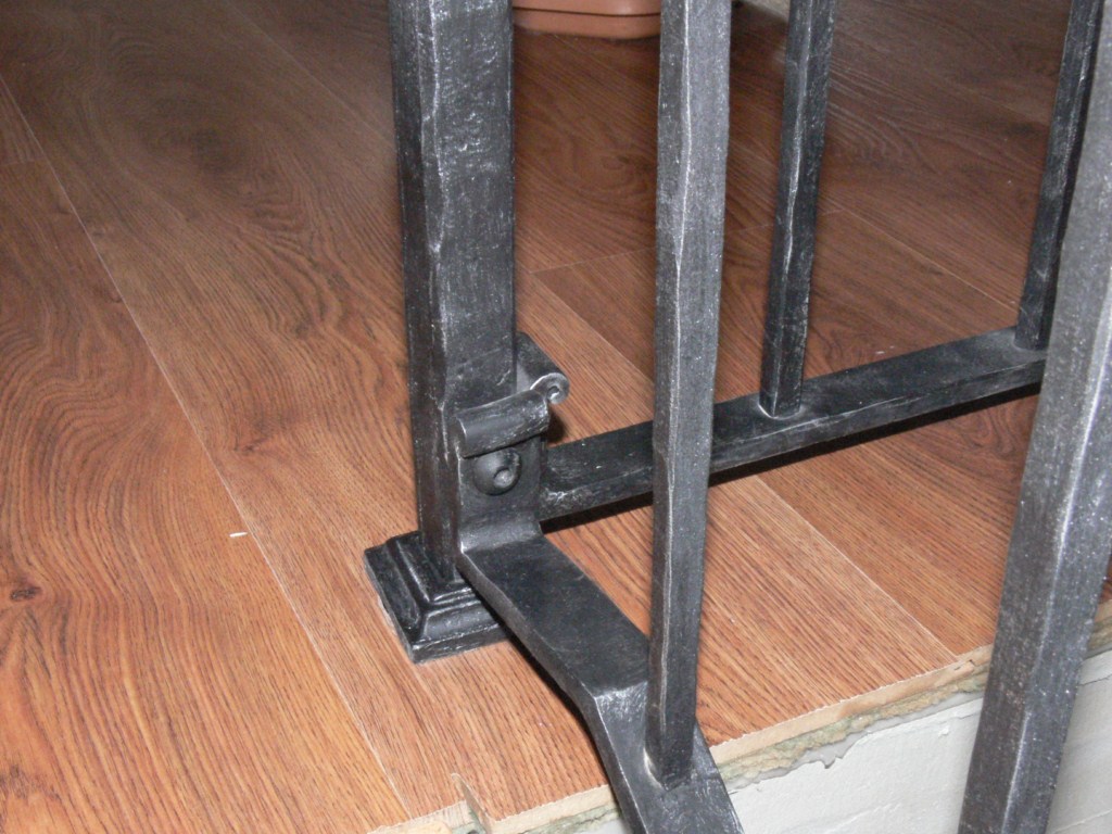 Kovan� schodi��ov� z�bradl� Bradlec - kované zábradlí Bradlec 1